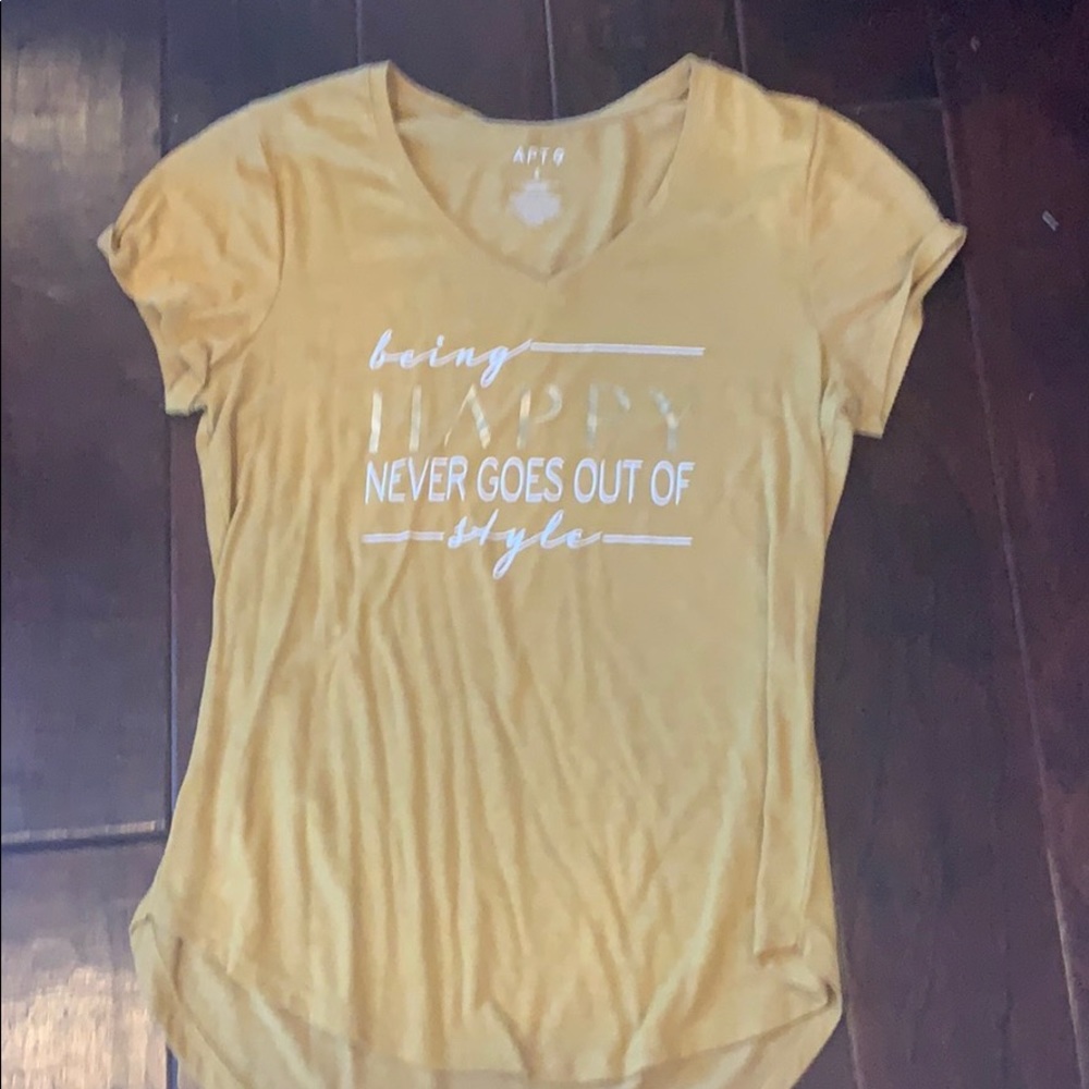 Comfy T with quote